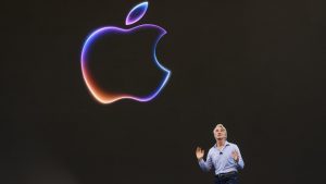 Read more about the article Apple, at WWDC, enters AI race with ambitions to overhaul early leaders – The Related Press